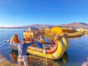Tour Isla flotante los Uros