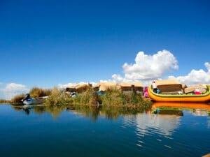 Tour Isla flotante los Uros